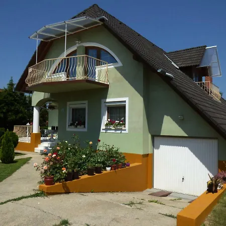 Apartment Kovacs Apartman
